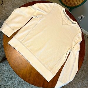 Tommy Bahama sweatshirt